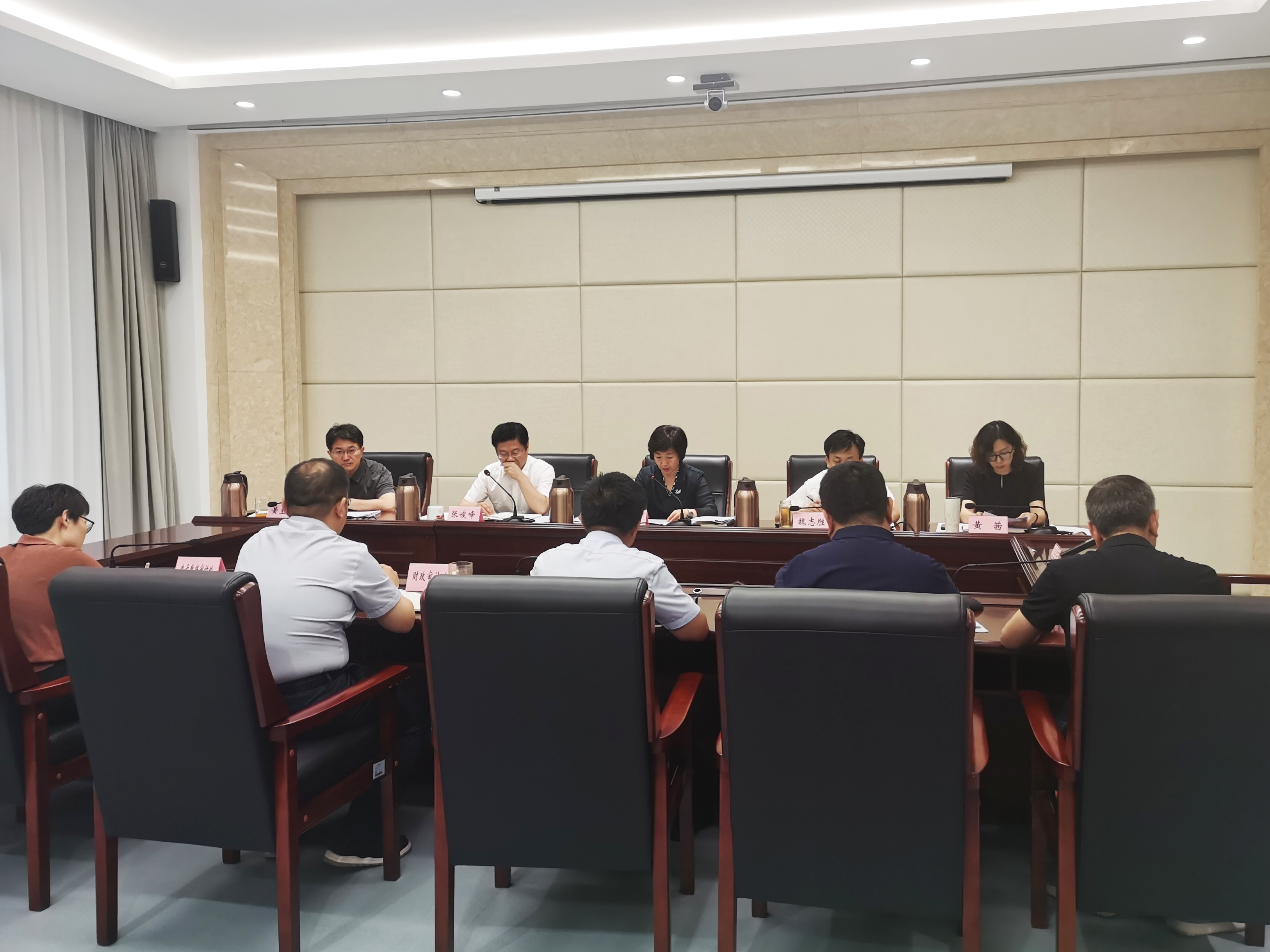 市审计局召开财政审计成果调度会 聚力打磨“四个报告”